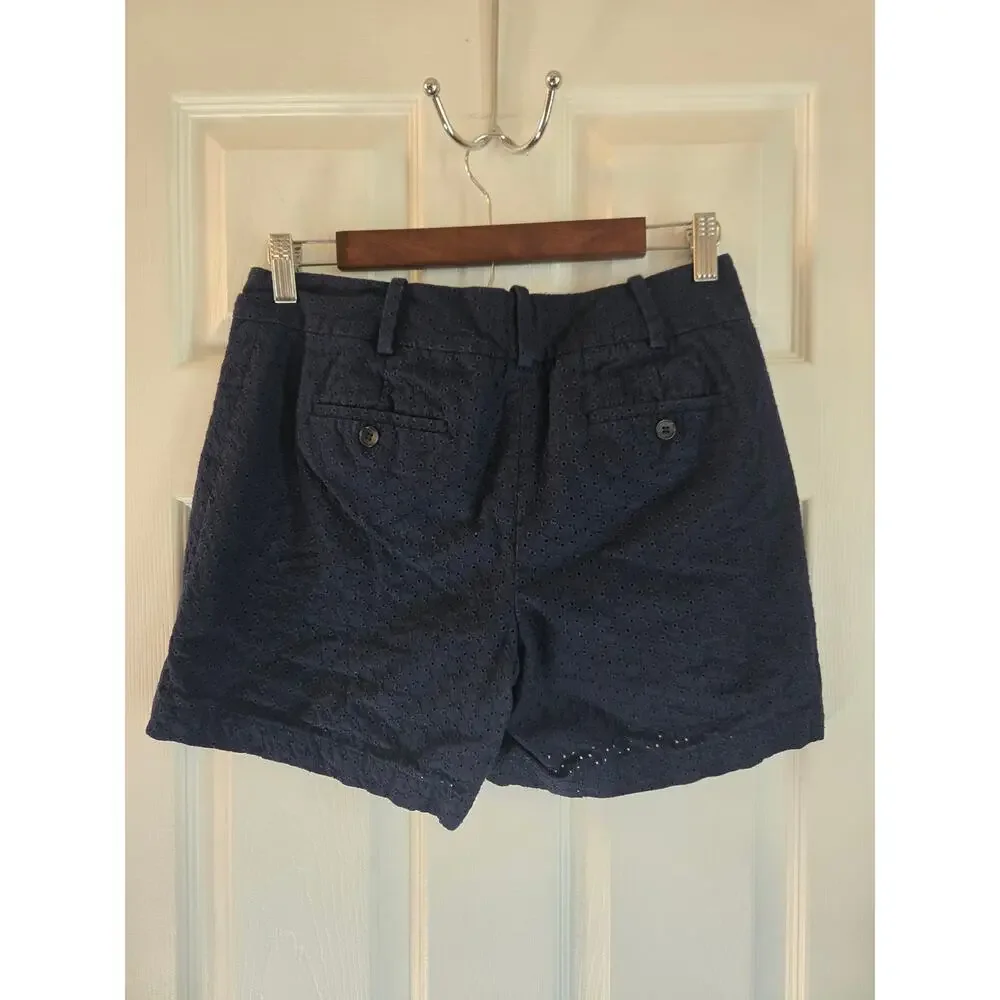 Talbots Navy Eyelett Women's Shorts Size 4 - Picture 2 of 9
